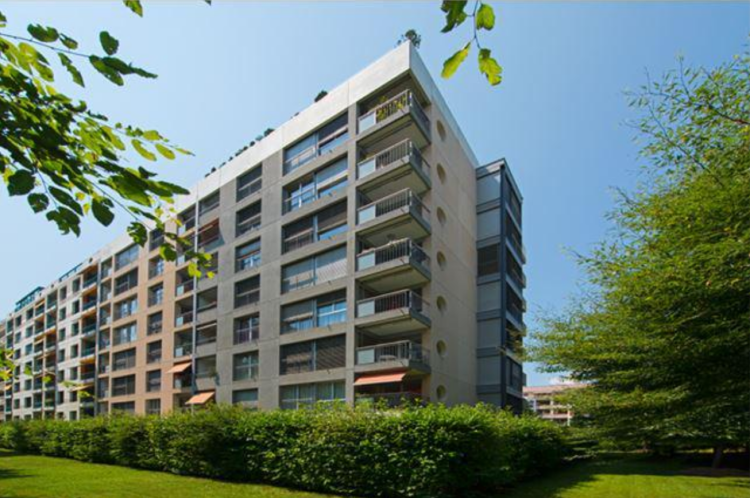 Appartement de 6.5 pièces au 8ème étage au Petit-Lancy