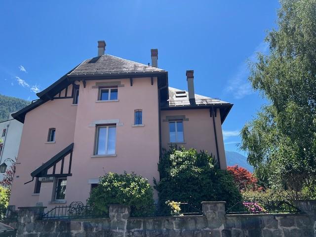 Splendide demeure de Maître de 10 pièces à louer au cœur de Martigny