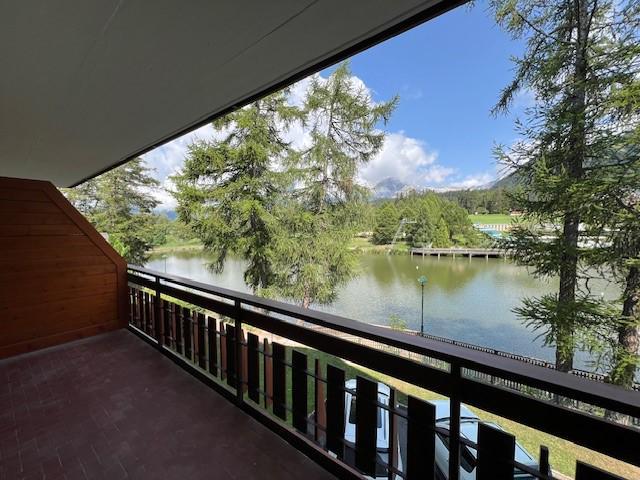 Magnifique studio entièrement rénové dans un cadre unique face à l’Etang Long au cœur de Crans-Montana
